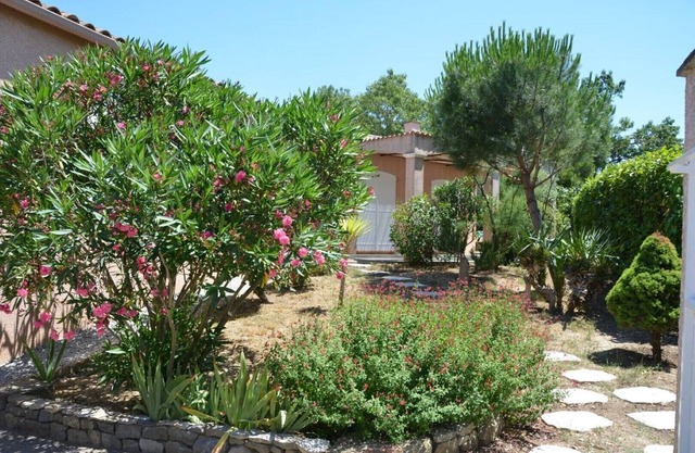 CARCASSONNE SPACIEUSE VILLA tout CONFORT, 7 persons,