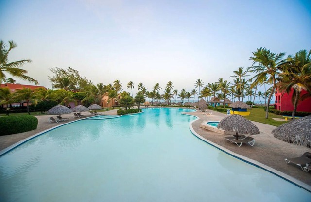 Caribe Deluxe Room at Caribe Deluxe Princess! Outdoor Pool and Beach Access!