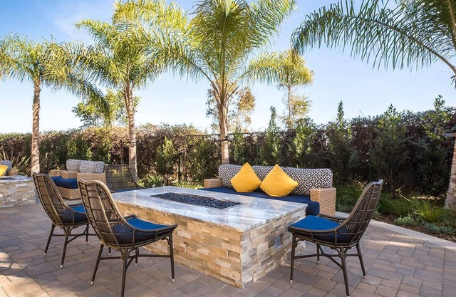 Carlsbad Seapointe Resort .