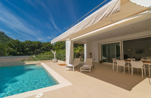 Carritx 4 - Four Bedroom Villa, Sleeps 4