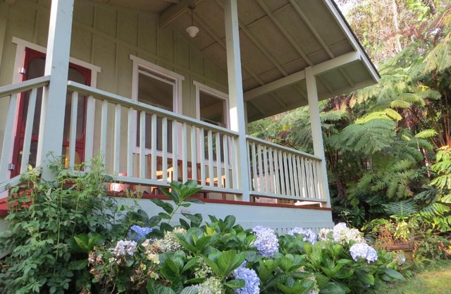 Carson's Kaloko Mountain Cottage