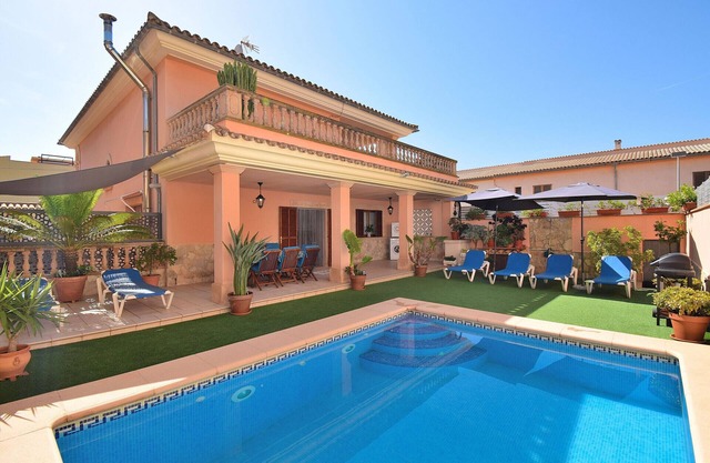Cas Barber 226 fantastic villa with private pool, terrace, barbecue and WiFi