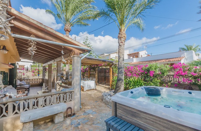 Cas Pati - Son Moja - Two Bedroom Villa, Sleeps 3