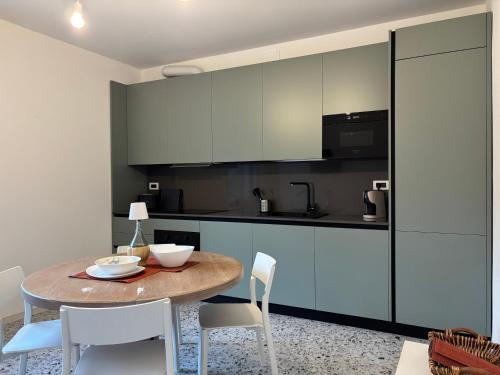 Casa Betta - Boho Lake Apartments