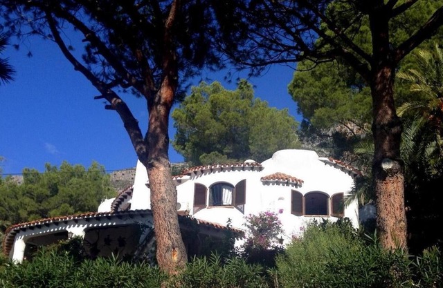Casa Blanca, with private pool, terrace and sea view