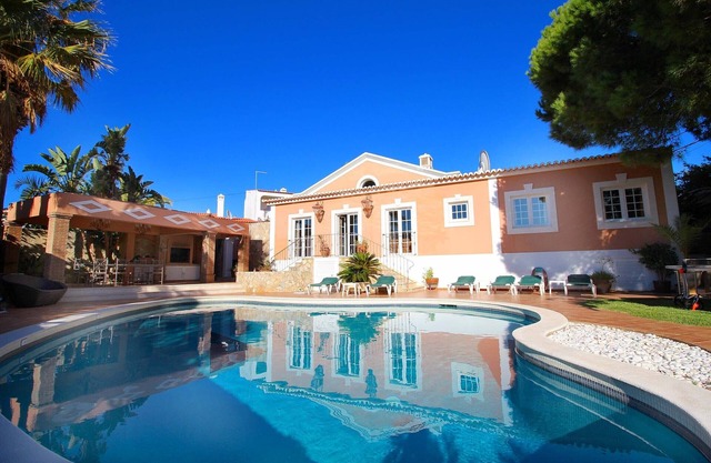 Casa Bruella Beach Bbq 