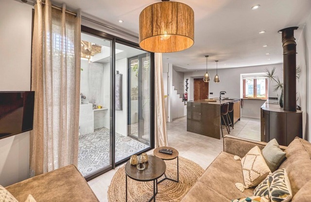 Casa Caracol - Fancy Townhouse with all Thinkable Luxury