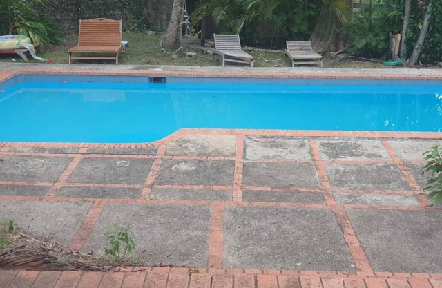 Casa con Piscina y Jacuzzi, Amplia en Arroyo Hondo