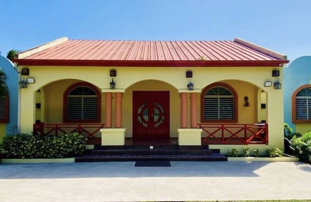 CASA DEL MAR