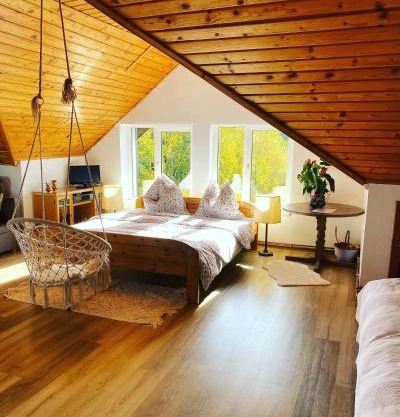 Casa din Poiana Garâna