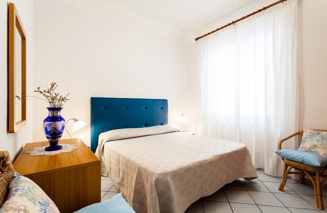 Casa Dorothea 3 in Positano, with 6 bedrooms, 12 sleeps, shared pool