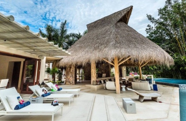 Casa Escondida Summar