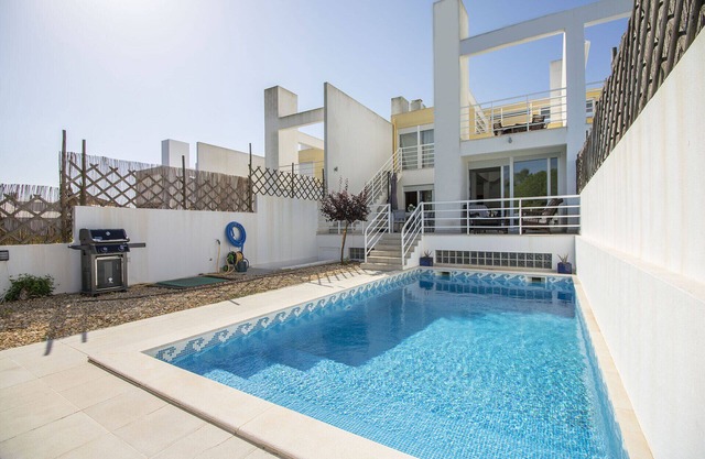 Casa Granada | 4 Bedrooms | Private Pool | Varandas do Lago