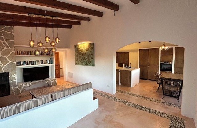 Casa Grillon mit Beheizbarem Pool/Wifi/Ruhige Lage/6 Personen