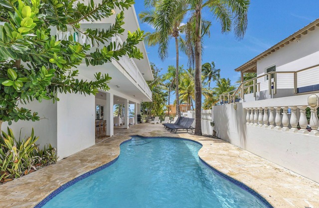 Casa Kristina at Pools & Sandy Beach