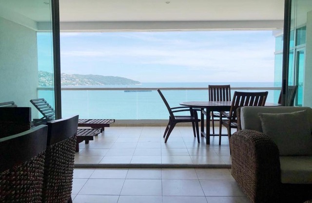 CASA MAR AZUL CON PLAYA