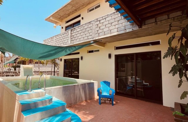CASA MARIA'S PUERTO ESCONDIDO OAXACA MEXICO.