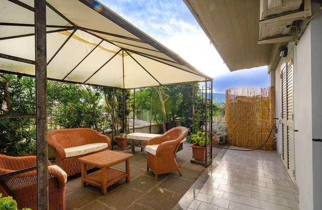 Casa Mariba: Ground floor apartment by the sea