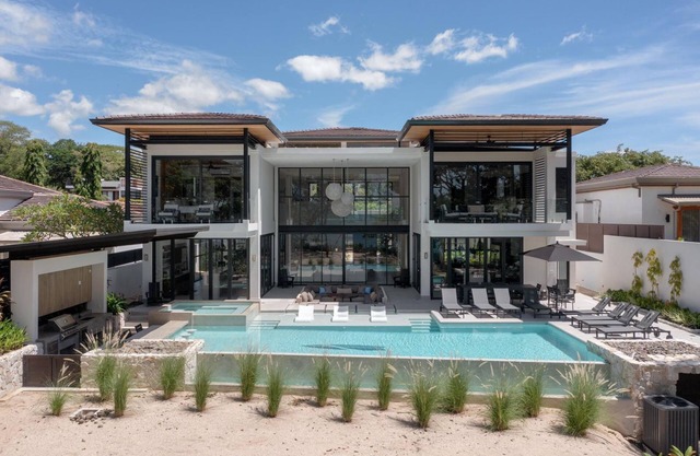 Casa Melia a Modern Luxurious Beach Front Home