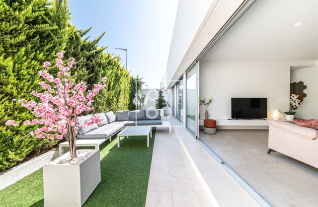 Casa Mirasal - Ground flour - Roof terrace - By OYOOSTAYS