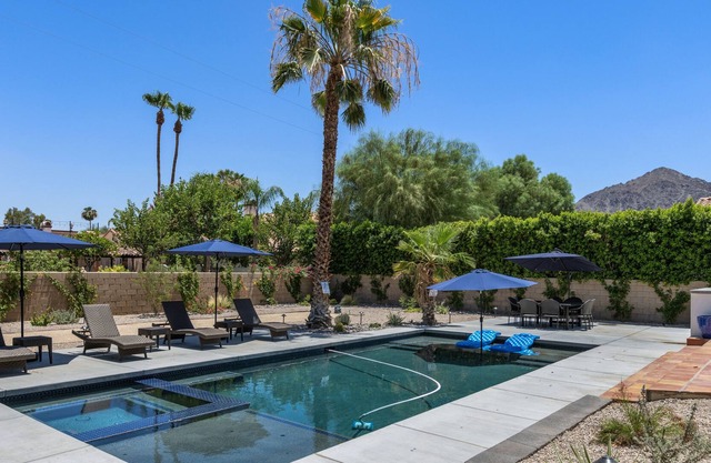 Casa Paloma - La Quinta Retreat