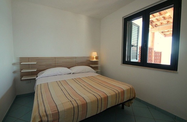 Casa Panna A, fully refundable with voucher*: A cheerful apartment that is part of a small villa located right on the beach, with Free WI-FI.