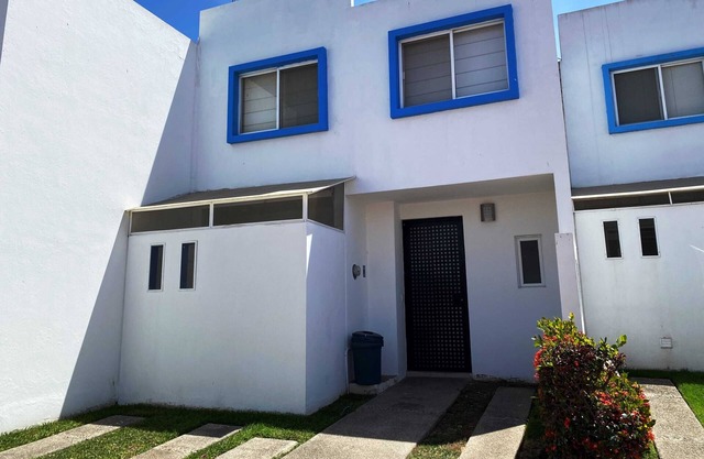 Casa para 6 con Alberca Compartida LVA41