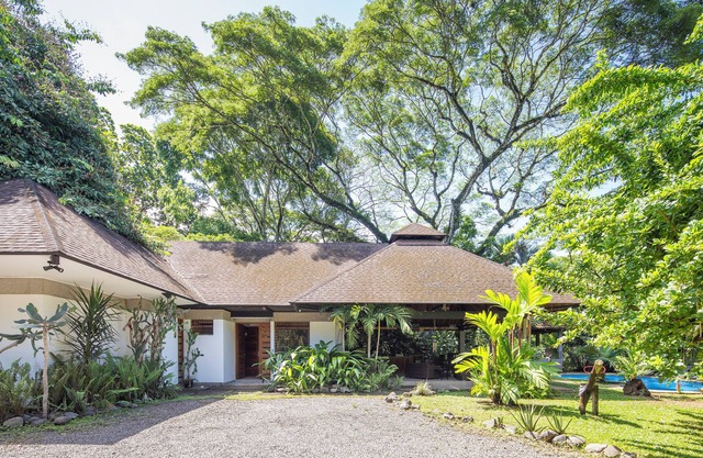 CASA PUMILIO: Family Vacation Home w/concierge service! Mountain, 5min to Beach.