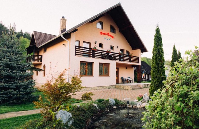 Casa Rareş Suceviţa