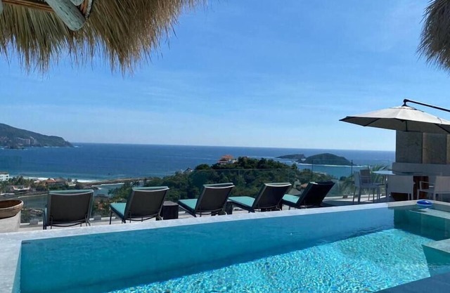 Casa Roca: In Porto Ixtapa with private jacuzzi