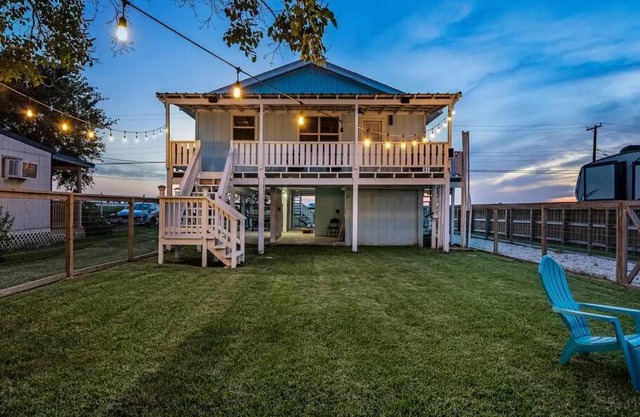 Casa Rockport - Waterfront + Pet Friendly