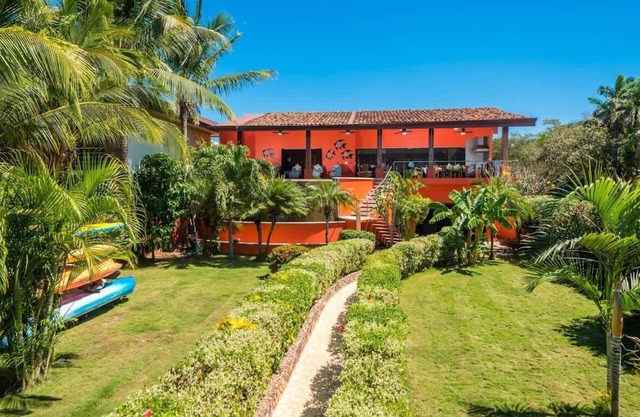 Casa Sueños-Beautiful Beachfront House