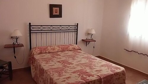 Casas la Piedra de Tíscar for 6 people