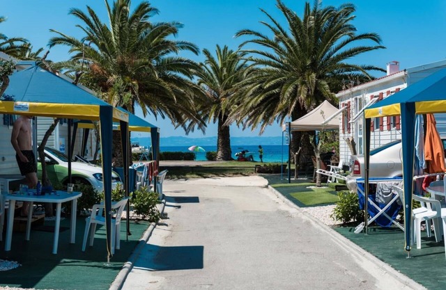 Castello Camping Summer Resort Mobilehome Happy Easy for 6 people