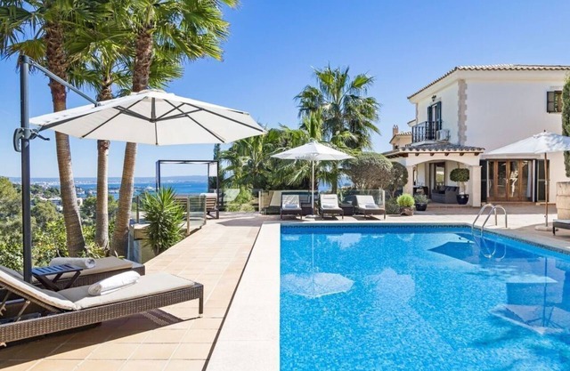 Catala Comfortable holiday residence