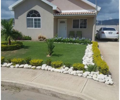 CAYMANAS ESTATE TWO BEDROOM ,GATE COMMUNITY
