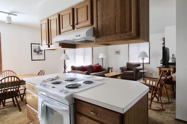 Cc20 Chateau Claire 2 Bedroom Condo