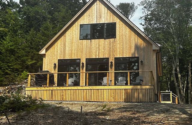 Cedar Cove: a tranquil retreat on the water just minutes from Boothbay Harbor
