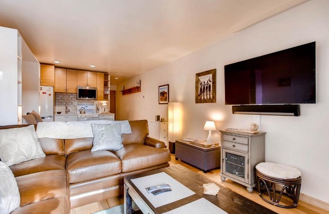 Cedar Lodge 