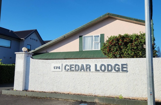Cedar Lodge Motel Hamilton