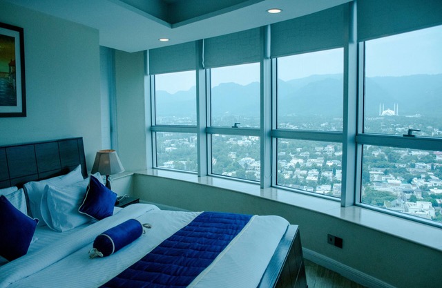 Centaurus Suites