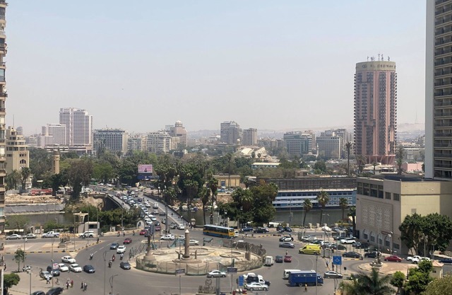 Central beautiful apartment with Nile view/jacuzzi in the center of Cairo