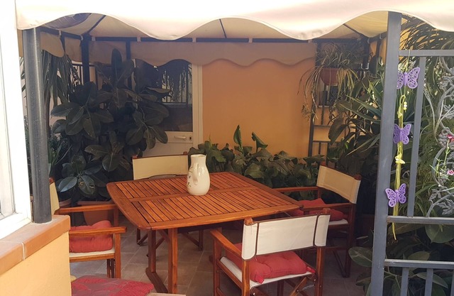 Central Bed and Breakfast apartment in Alassio