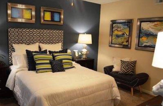 Central Condo Easy Access to Sugar Land Galleria Med Ctr