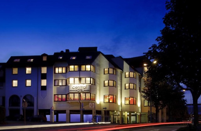 Central Hotel