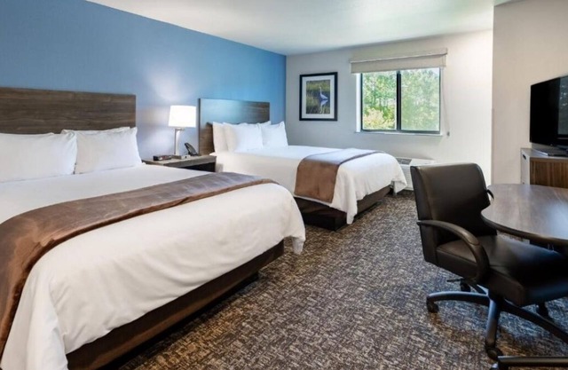 Central Marion Stay w/Fully Equipped Kitchen Near McMahan Blvd