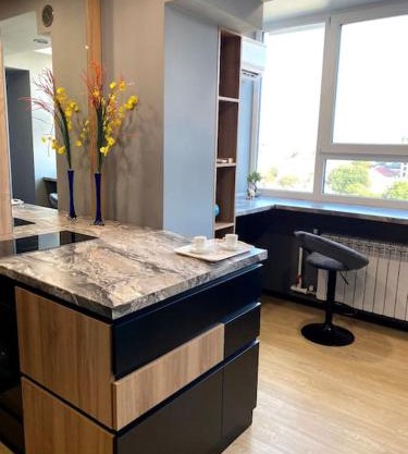 Central Park unit ! Puskin street