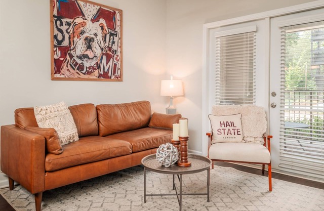Central Starkville Retreat | No Stairs | Walk Everywhere