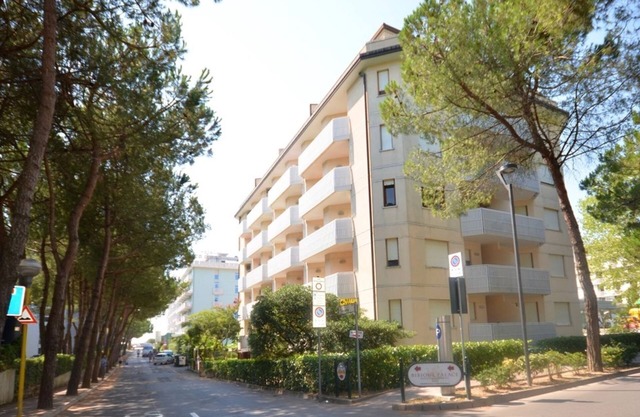 Centrally located apartment just few steps away from the beach