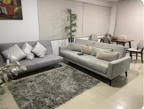 Centrally Located, Comfy and Spacious